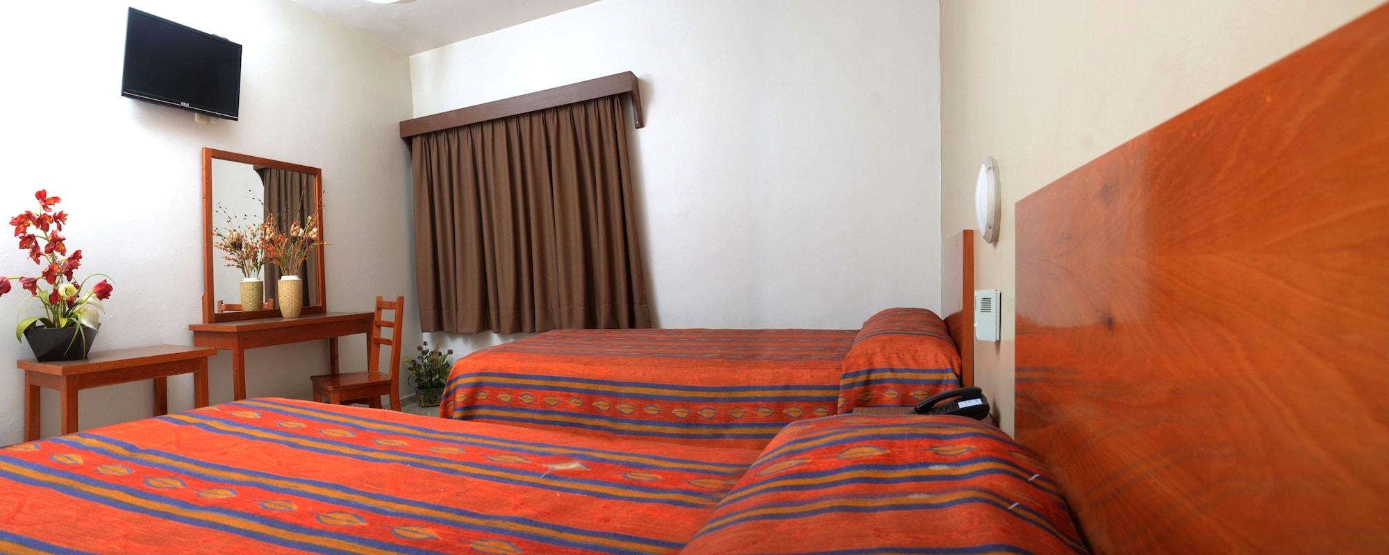 Hotel Delfines - A 2 Calles Del Acuario Veracruz Esterno foto