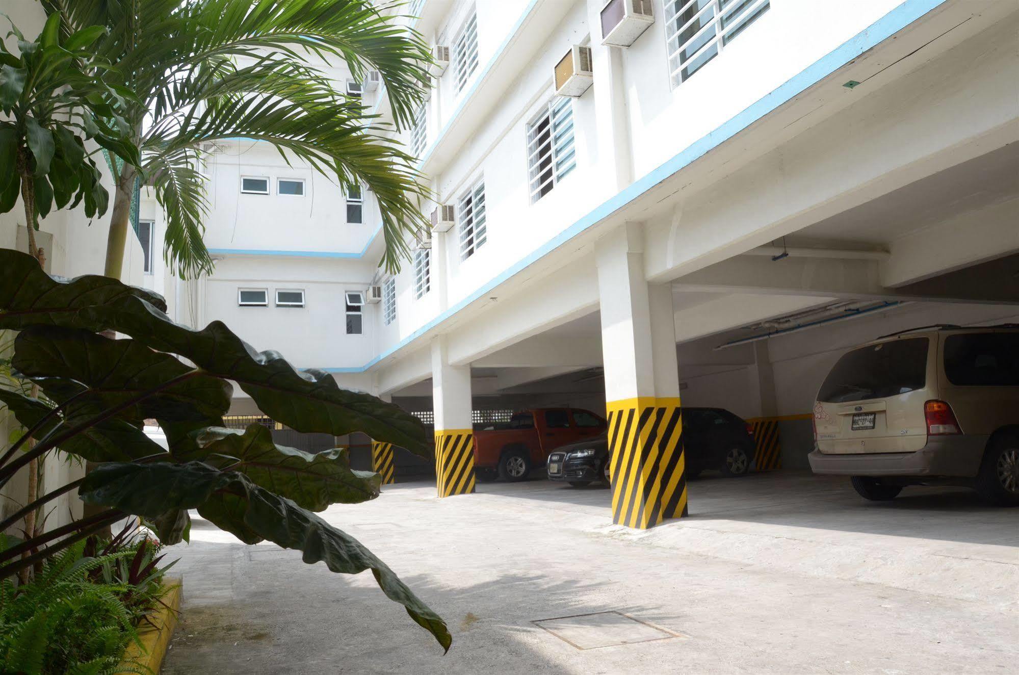 Hotel Delfines - A 2 Calles Del Acuario Veracruz Esterno foto